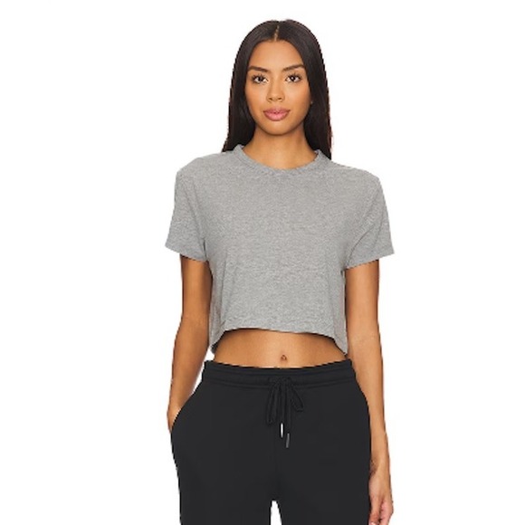 Monrow Tops - NWT Monrow S Textured Tri-Blend Cropped Top Tee Gray 121388
